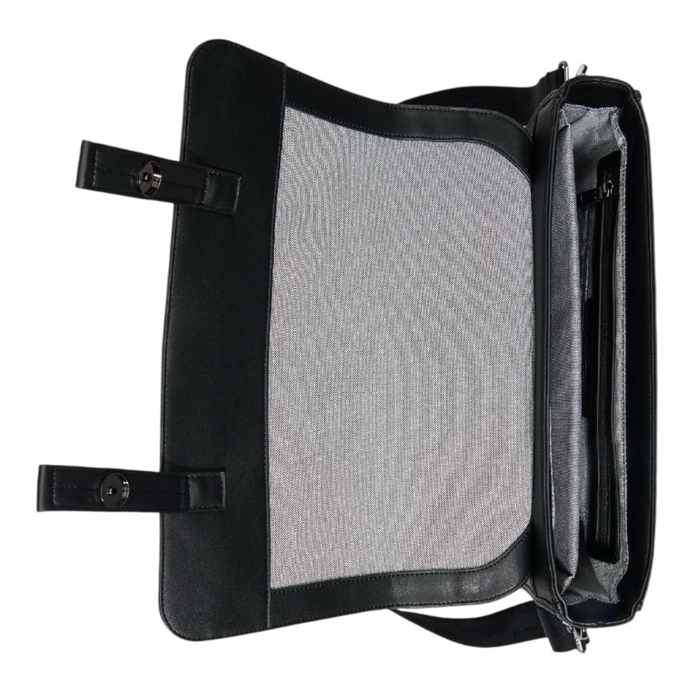 Ted Baker
Irvine Pebbled Magnetic Snap Messenger Bag - Picture 4 of 9